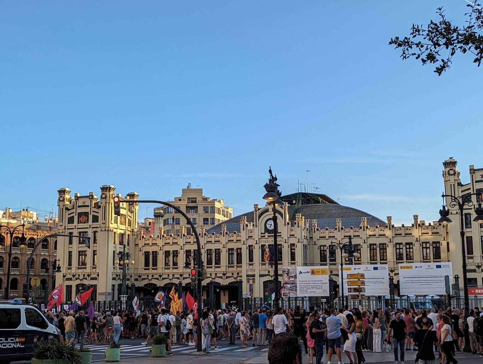 valencia train station rent a car